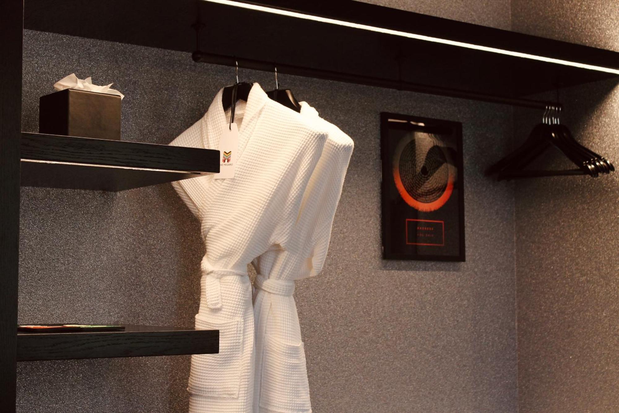 Megaro Studio Suites